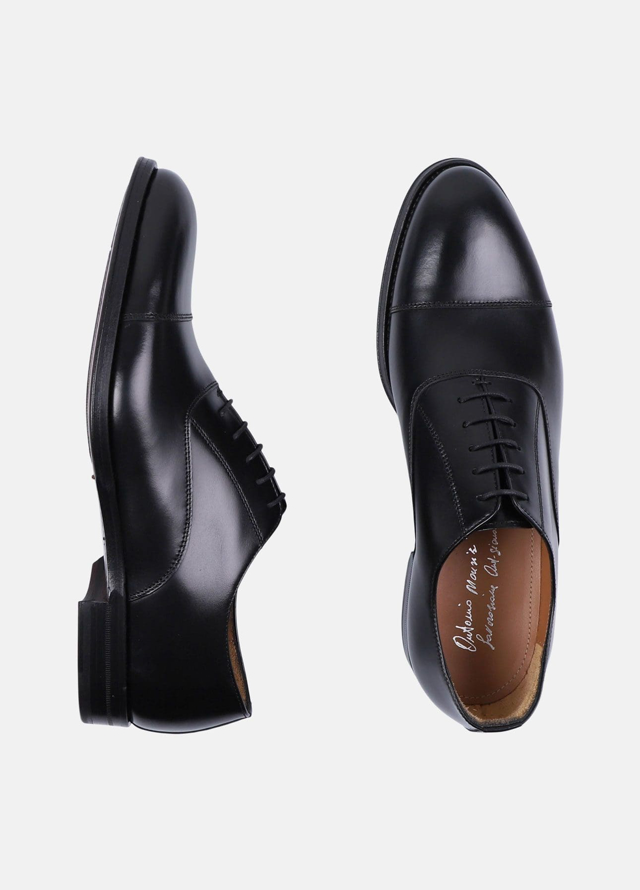 Oxford cap-toe