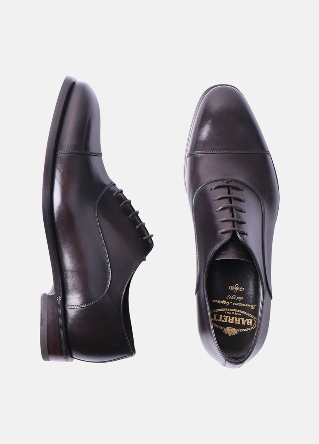 Oxford cap-toe sko