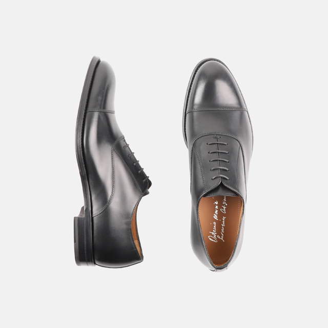 oxford cap toe