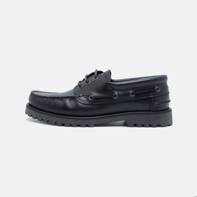 ollie boat shoe