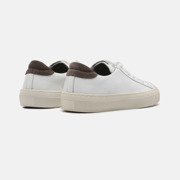 læder sneaker med kontrast
