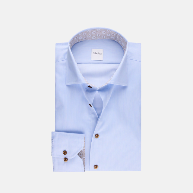 Stribet skjorte med kontrast