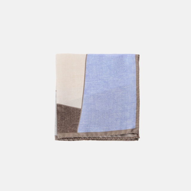 Silke pochette med grafisk mønster